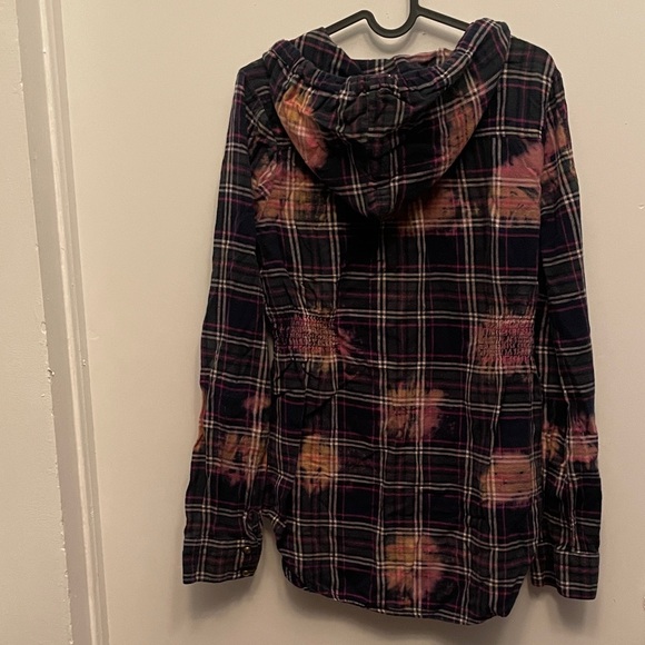 100% cotton Daytrip Plaid Hoodie pullover - Black and Pink - Picture 6 of 6